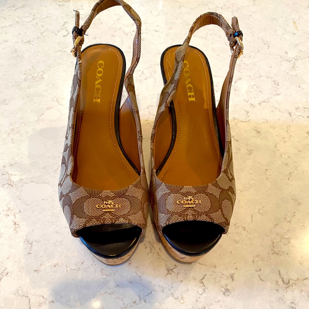 Coach wedges 8.5